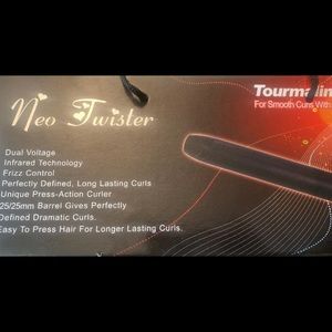 Neo Twister wand curl.
